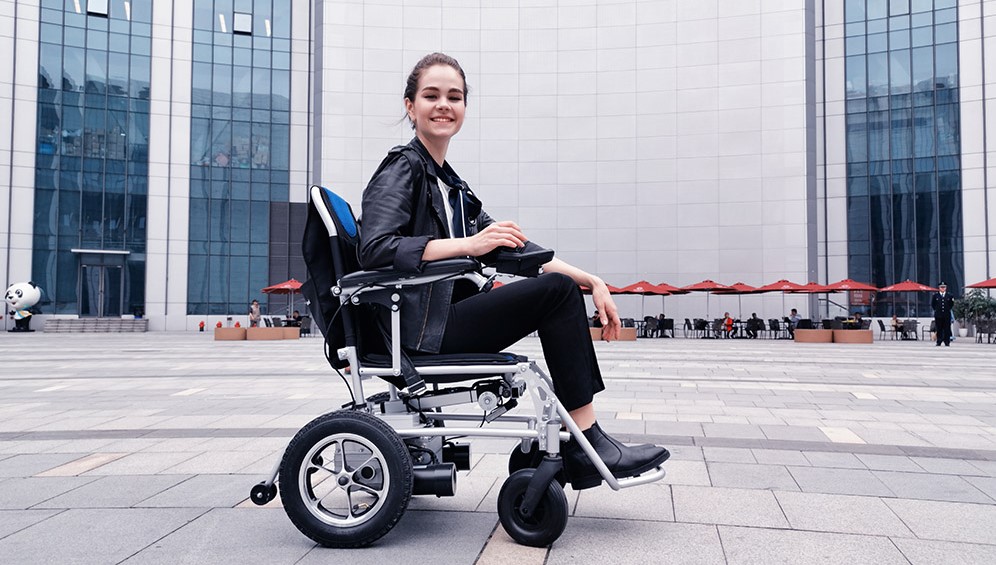 ویژگی های ویلچر برقی ،نحوه خریدو کاربردهای آن